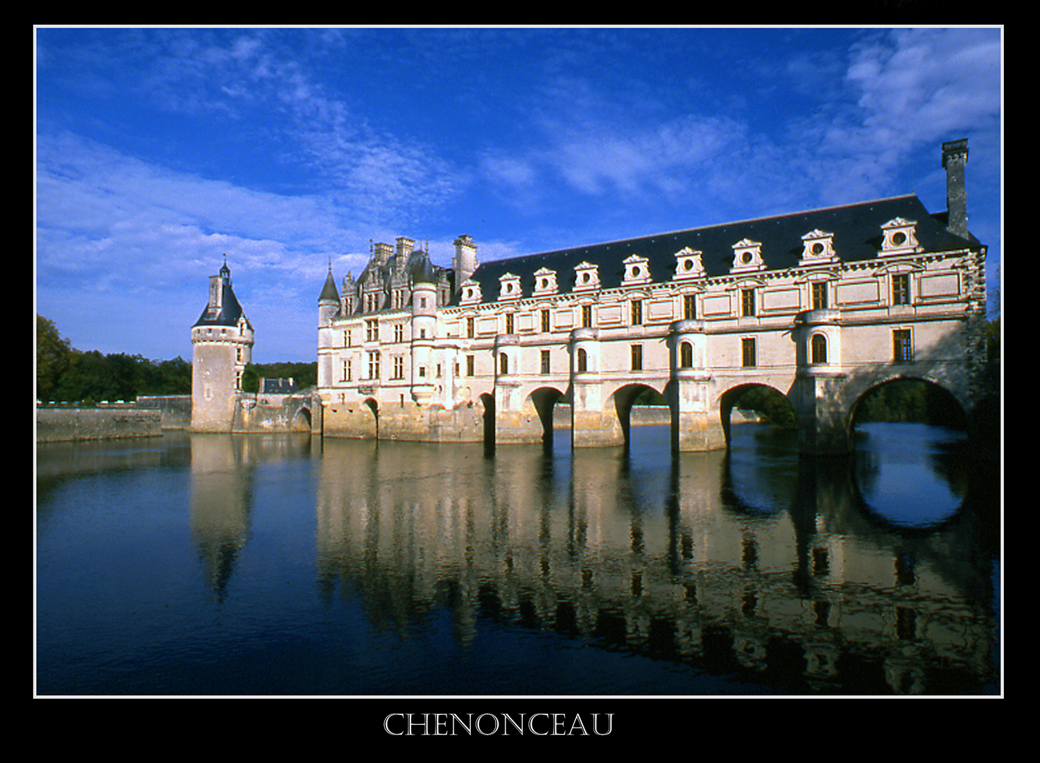 page chenonceau 22 30 1500 pix.jpg